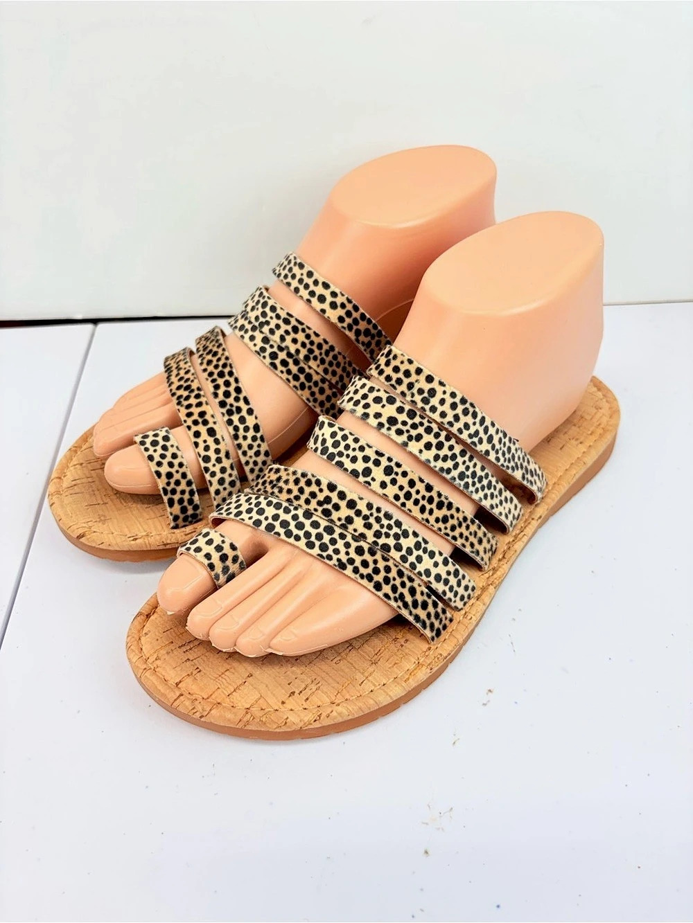 Korks Womens 7M Leopard Animal Print Strappy Toe Loop Cork Flat Slide Sandals